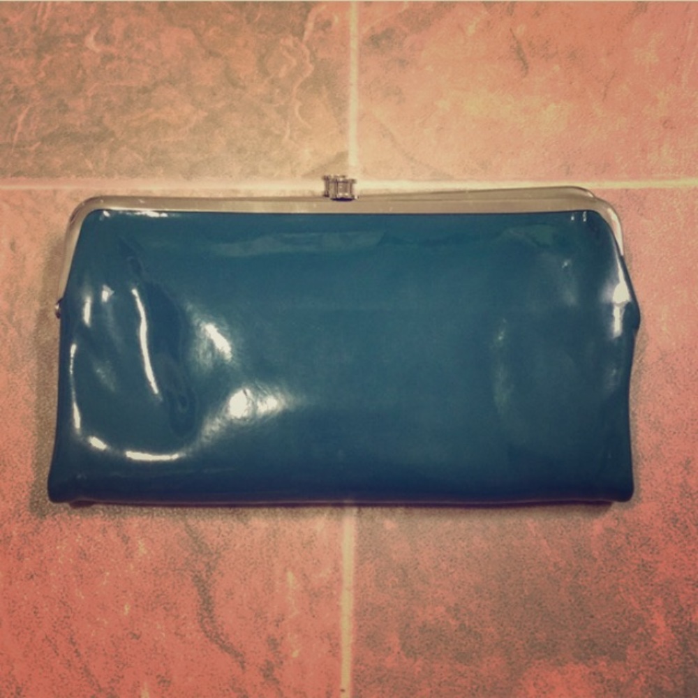Women’s HOBO Lauren Clutch Wallet